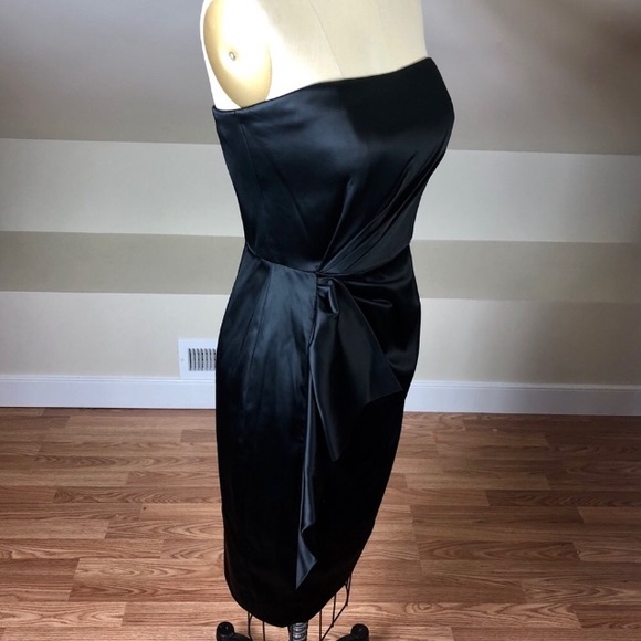 White House Black Market Strapless Ruched Dress - Picture 2 of 4